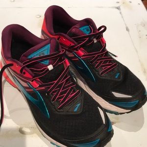 Brooks Ravenna 8 Running Shoes